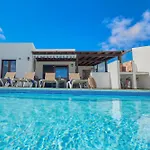 Vino, Altos - Heated Pool, Ac, Panorama Sea Views Villa *