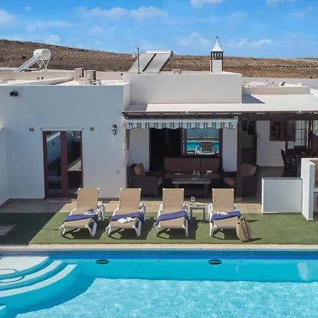 Vino, Altos - Heated Pool, Ac, Panorama Sea Views Βίλα